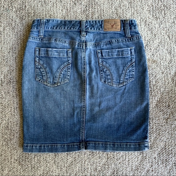 American Eagle Women’s Denim Skirt - Picture 2 of 6
